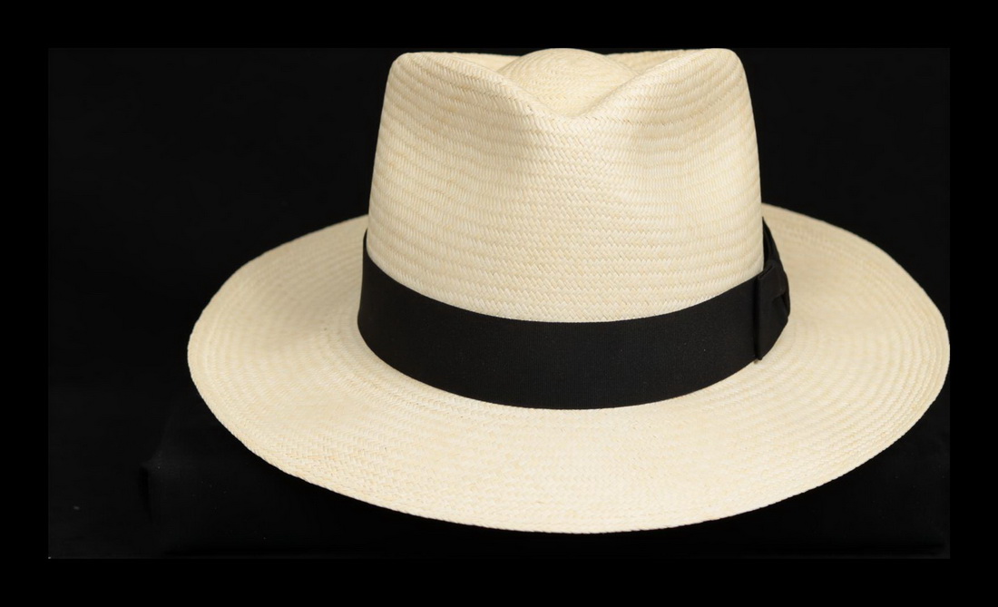 Montecristi Sub Fino Plantation Panama Hat