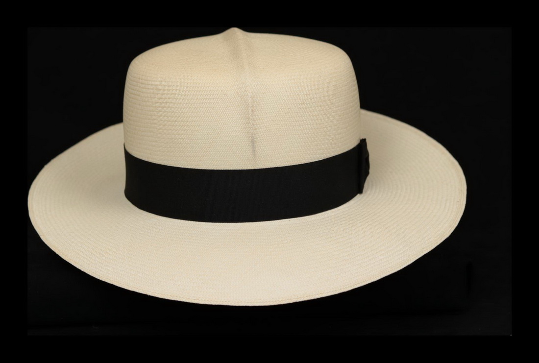 Genuine Handmade Montecristi Fino Fino Optimo Hat